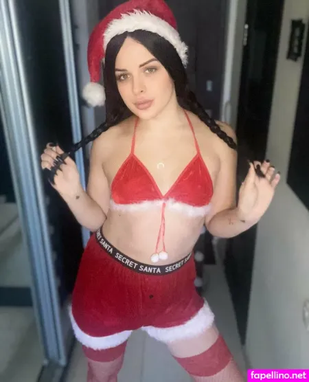 Victoriaskinks OnlyFans Thumbnail #7cOaRS6kwk