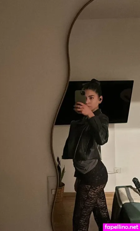 Victoriassecretxo OnlyFans Thumbnail #zuIqFlgWhb