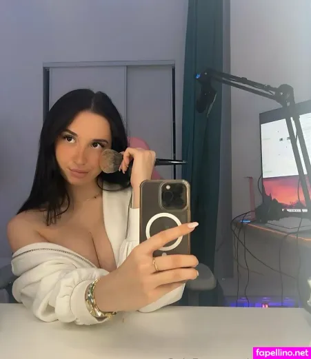 Victoriavct OnlyFans Thumbnail #aOX583droW