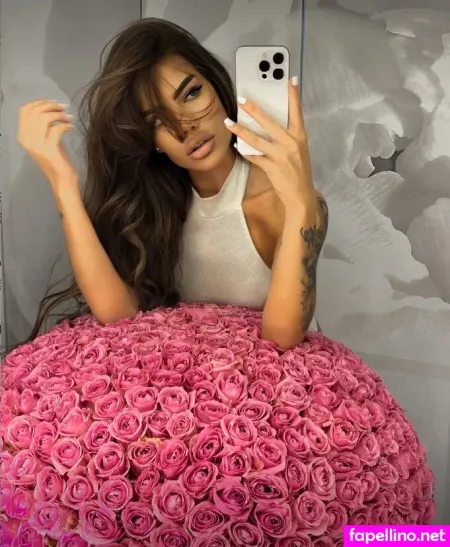 Victoriavikymiky OnlyFans Thumbnail #c7Eh5dRt7m