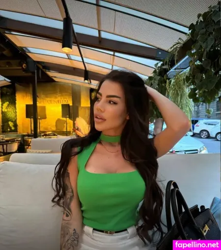 Victoriavikymiky Main Profile Photo