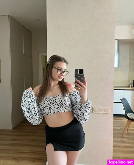 Victoriawhitevip OnlyFans Thumbnail #b4A4lCQL1w