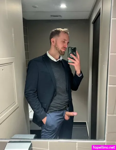 Victorobitch OnlyFans Thumbnail #8YRvsM7tvO