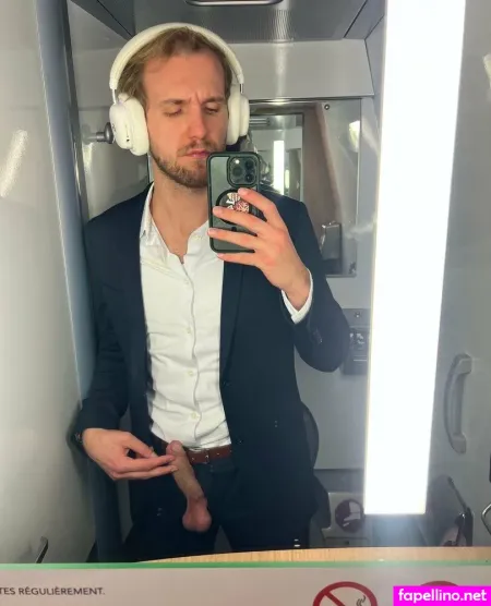 Victorobitch OnlyFans Thumbnail #IH7D9sEF0f