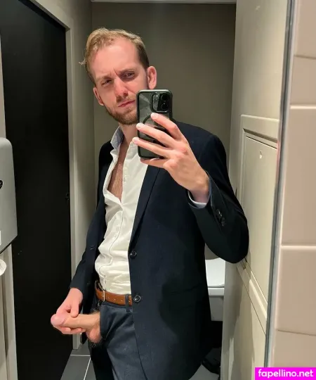 Victorobitch OnlyFans Thumbnail #l8HcdxjkNS