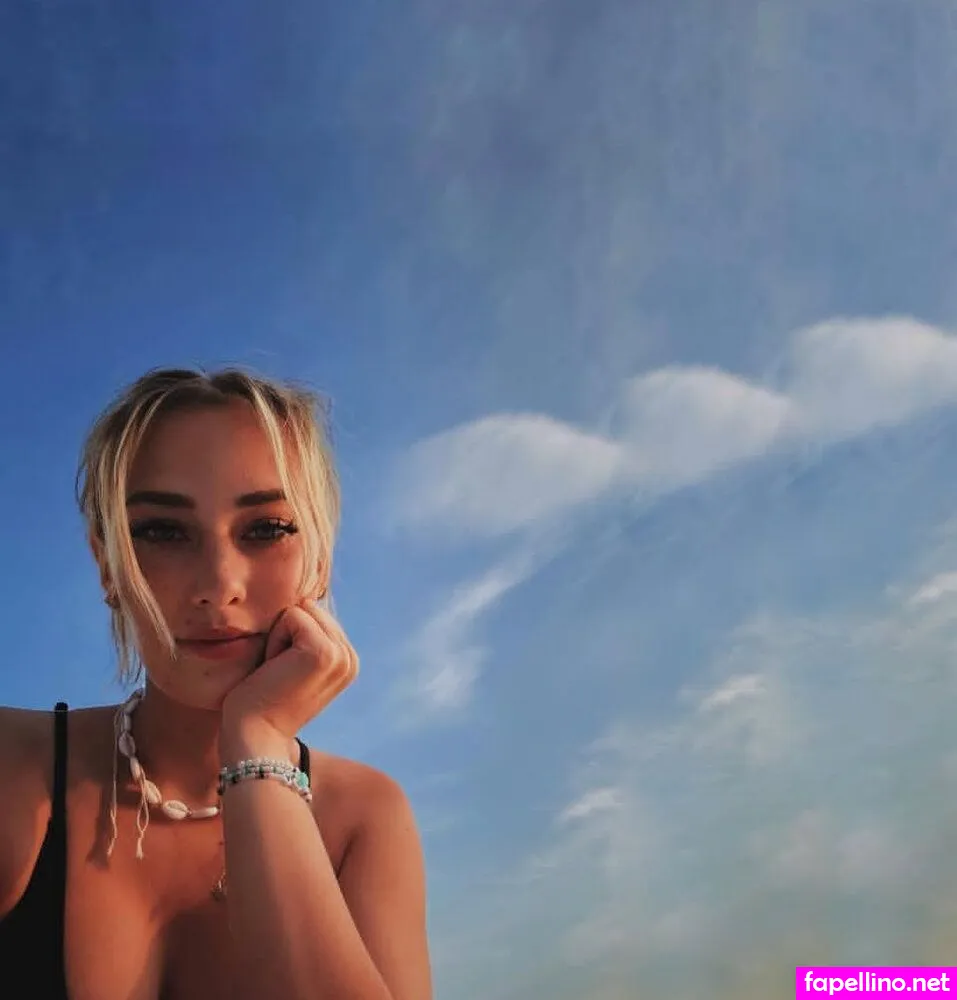 laurachesnok Nude Leaked OnlyFans Photo #nhPECIXEmn