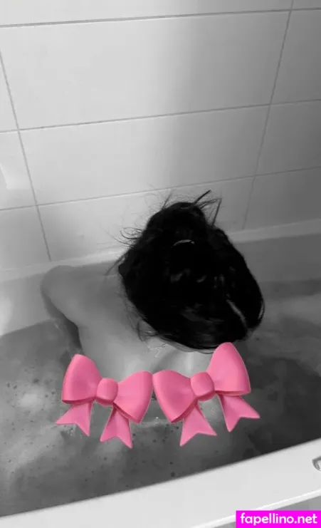 Vienna Shay OnlyFans Thumbnail #LcFFjh3jMW