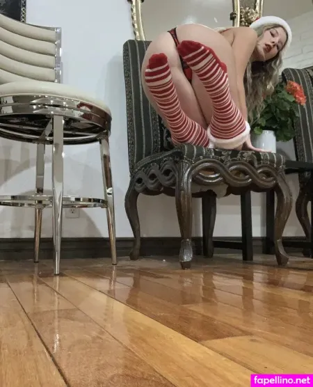 Viennaxxxrose OnlyFans Thumbnail #ZxvV4ay8gK