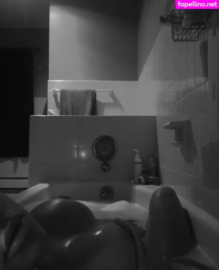 Vieraralyn OnlyFans Thumbnail #5VGlJANWUz