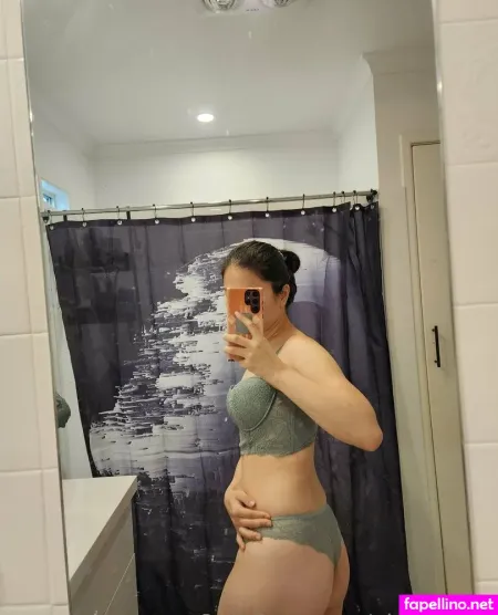 Vieravixen OnlyFans Thumbnail #dYKxYE5WvJ