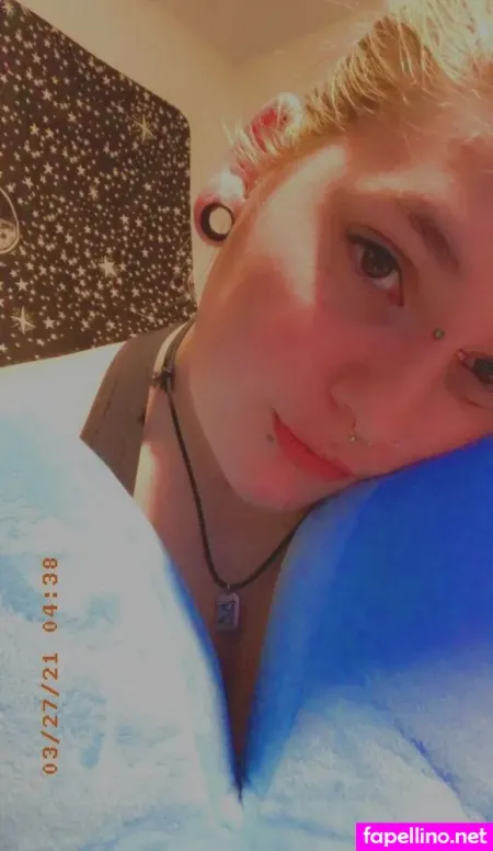 Viezu OnlyFans Thumbnail #RGT1YoPmMd