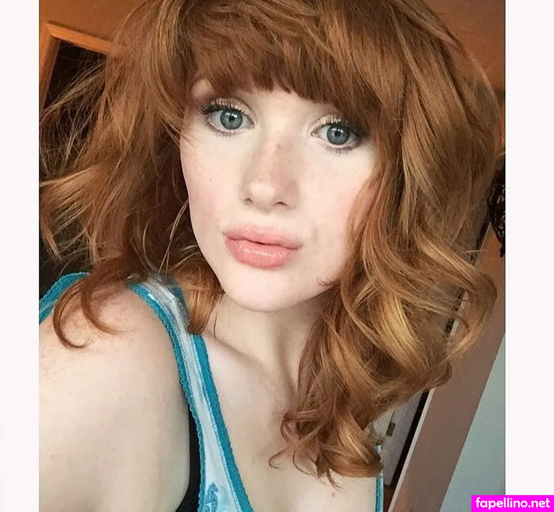 vignedefleurs, weefieryfox, weefieryfoxx Nude Leaked OnlyFans Photo #rIrO2PrAvN