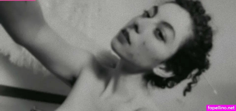 Viiolettt OnlyFans Thumbnail #HcdZ47S0CR