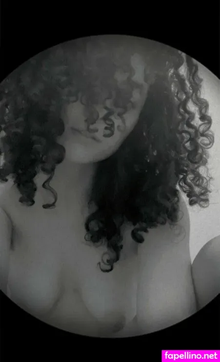 Viiolettt OnlyFans Thumbnail #nkA5i6AE1y