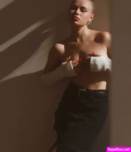 Vika Solovyova OnlyFans Thumbnail #9ePhVSvV4R