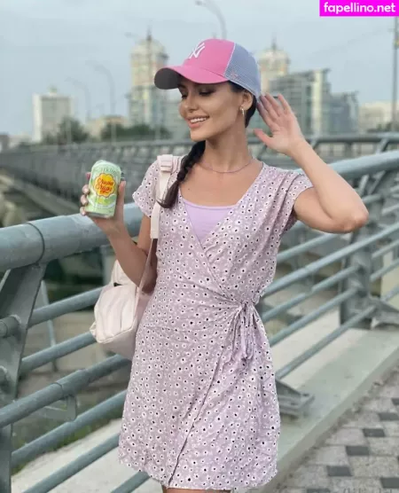 Vika Ua OnlyFans Thumbnail #5NWmukUEoA