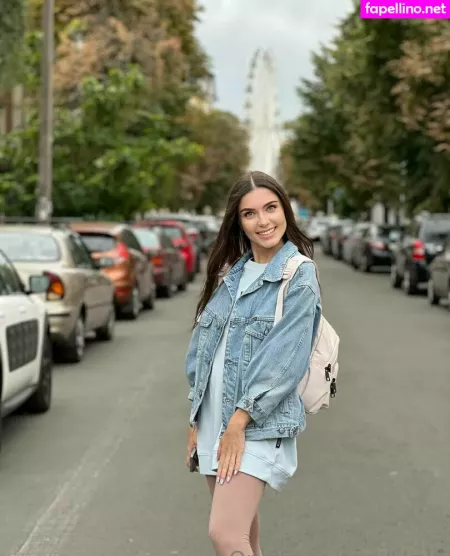 Vika Ua OnlyFans Thumbnail #Vl4FngaWac