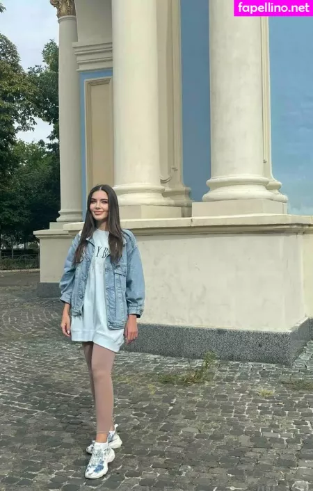 Vika Ua OnlyFans Thumbnail #brQejojl6k