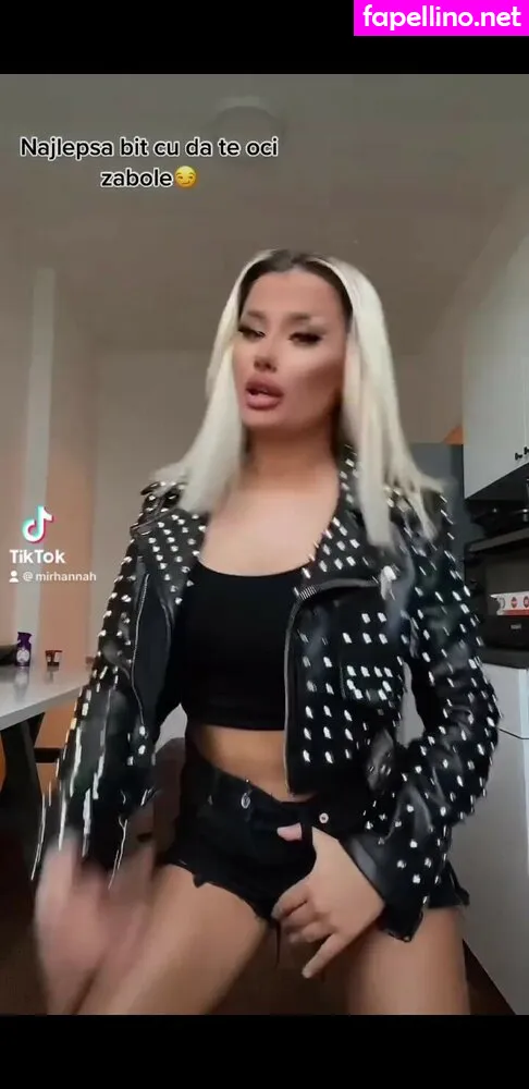 viki.mitrovic.official, viktorijamitrovic_ Nude Leaked OnlyFans Photo #kAPvtnZoPP