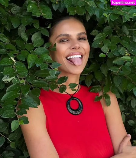 Viki Odintcova OnlyFans Thumbnail #Qtp9zvWp6N