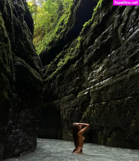 Viki Odintcova OnlyFans Thumbnail #XclR0FLA4Y