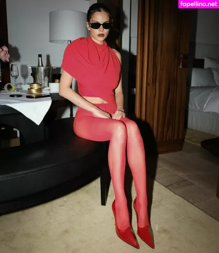 Viki Odintcova OnlyFans Thumbnail #og3TNlauiU