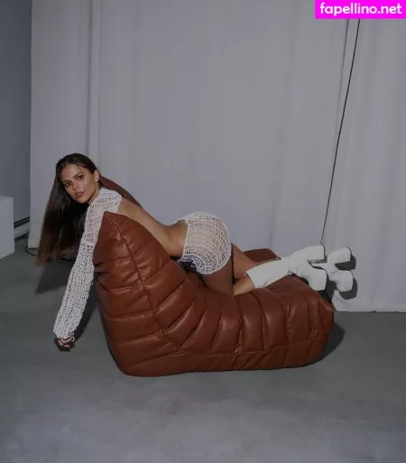 Viki Odintcova OnlyFans Thumbnail #tMYgo6koJk
