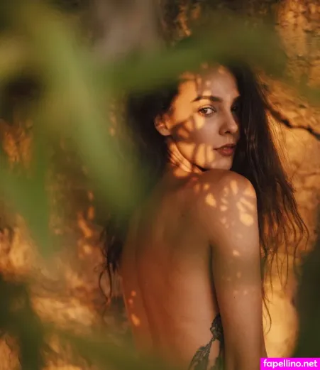 Viki Outofspace OnlyFans Thumbnail #XnVWSrojOs