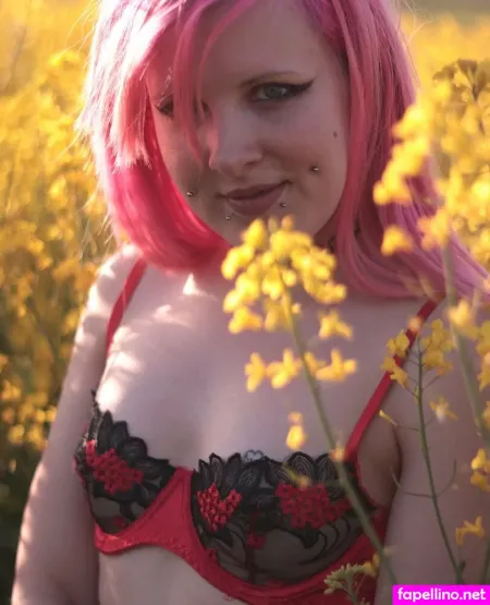 Vikidevilsoul OnlyFans Thumbnail #3AIUSpETBY