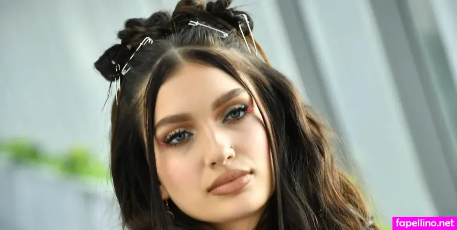 Vikigabor OnlyFans Thumbnail #8BC76XnWU0