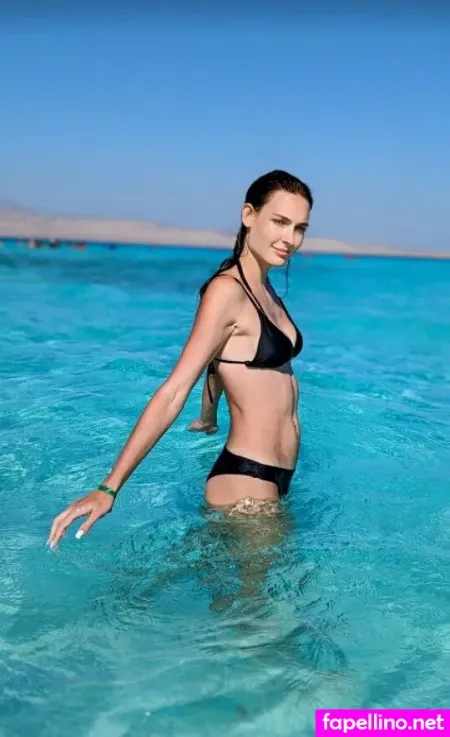 Vikiii Cutie OnlyFans Thumbnail #hulSOW4HuB