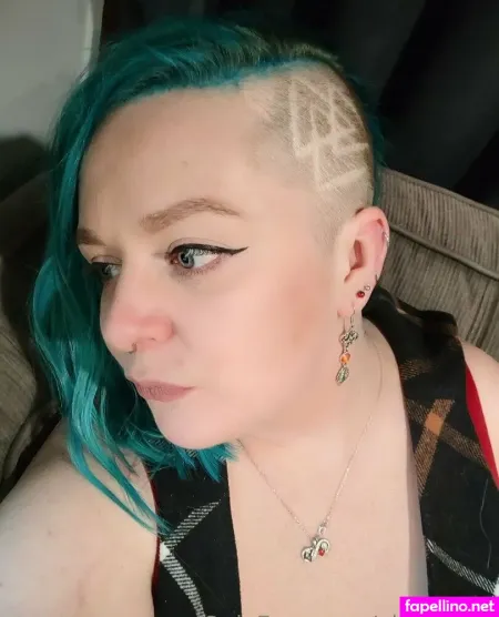 Vikingrgirl OnlyFans Thumbnail #ocvibBKVYz