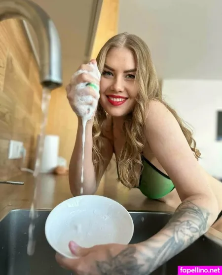 Vikini Bikini OnlyFans Thumbnail #zFOA3fX9xm