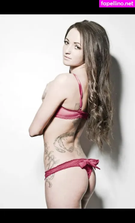 Vikki Blendell OnlyFans Thumbnail #VxHM0QZwwz