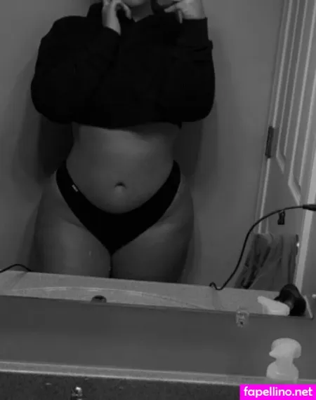 Vikki G OnlyFans Thumbnail #9bSrzcsfSS