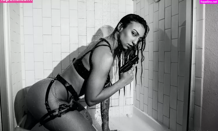 Vikki Mlynn OnlyFans Thumbnail #m7UPVFui4O