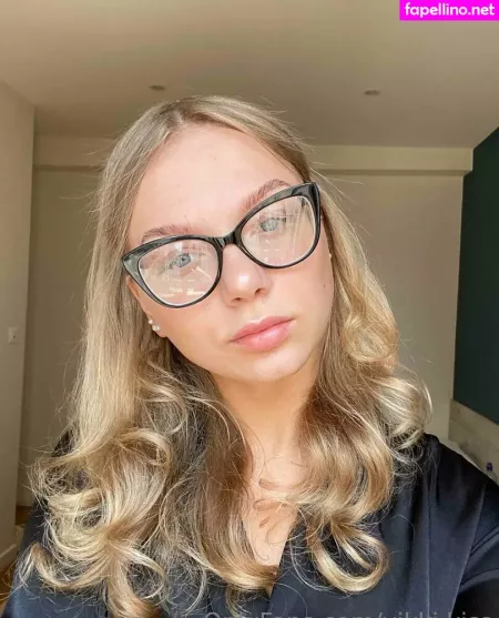 Vikkikiss OnlyFans Thumbnail #N9V0Xwr5xQ