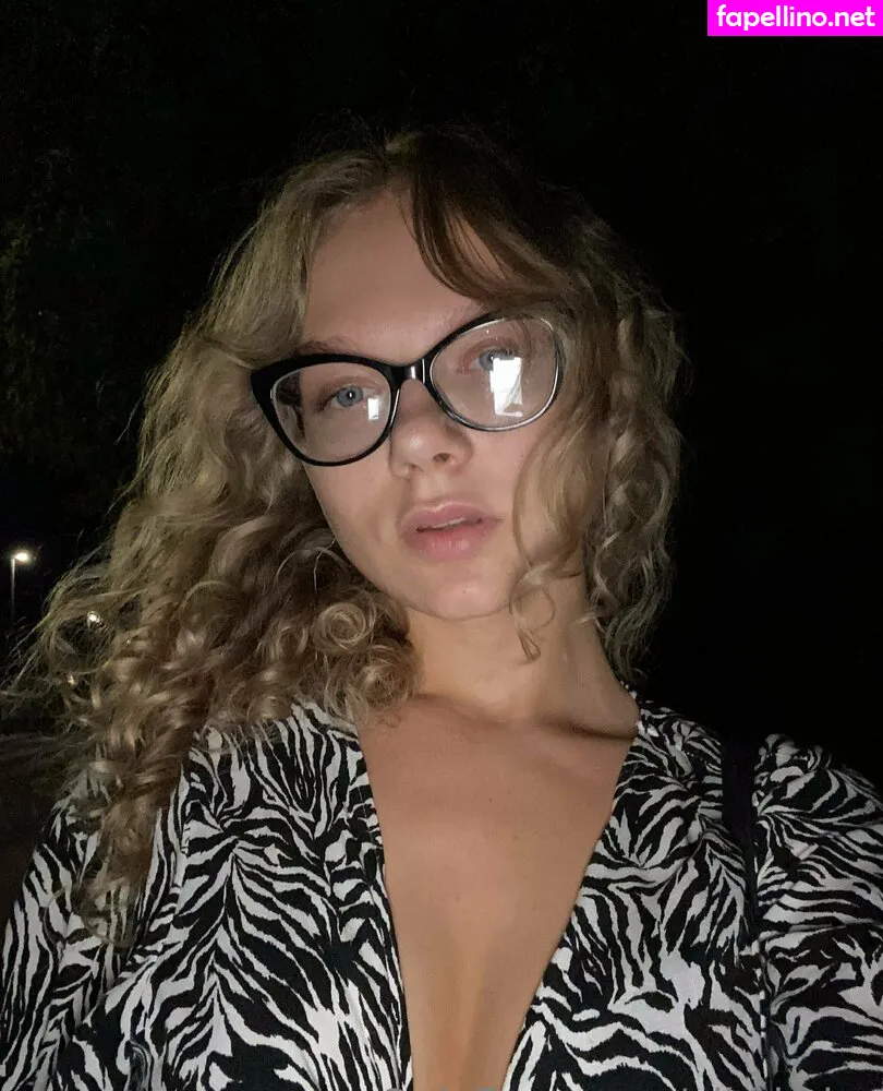 alakinaveronika, vikkikiss Nude Leaked OnlyFans Photo #VILbqgIGXf