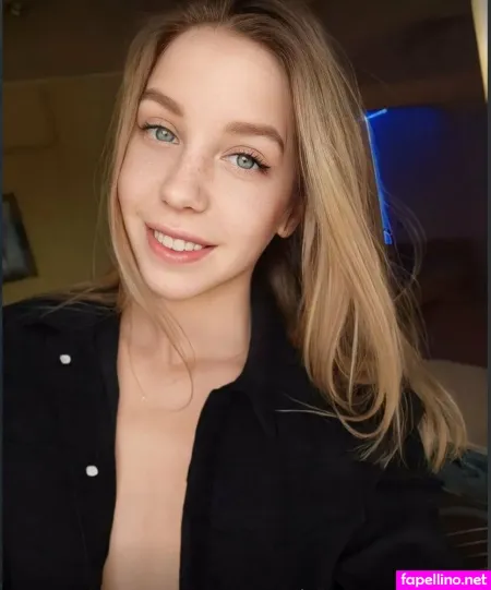 Vikkisour OnlyFans Thumbnail #LjSBnFvykZ