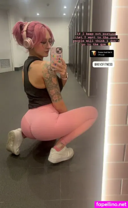 Vikkivampire OnlyFans Thumbnail #JCWnFXbyi4