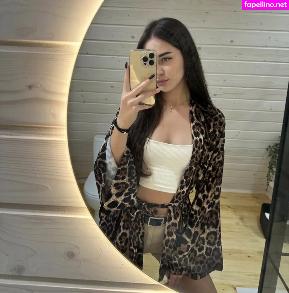 _vickyroblox_fans, victoria.queen Nude Leaked OnlyFans Photo #1oew5LBxh1