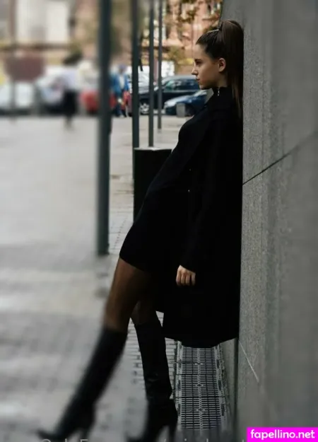 Vikky Vip OnlyFans Thumbnail #mCcCleVRHs