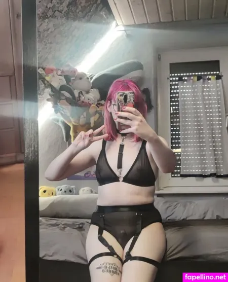 Vikkythewhich OnlyFans Thumbnail #z9UIdinyqC