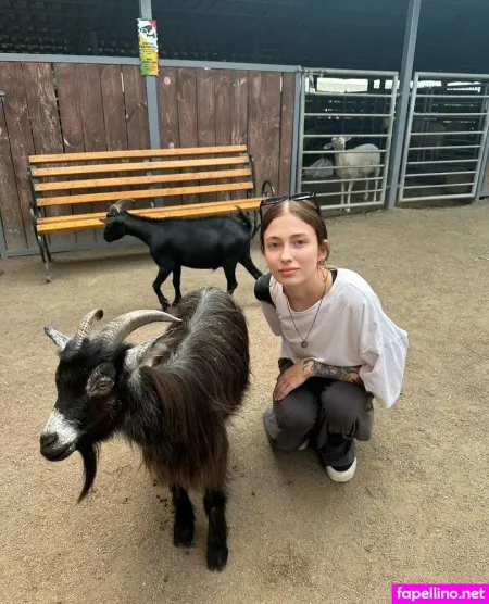 Viksi Sugar OnlyFans Thumbnail #VmbujUjOOy