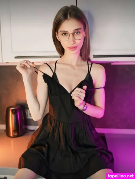 Viktoria Dreamm OnlyFans Thumbnail #SUkclvVFUV