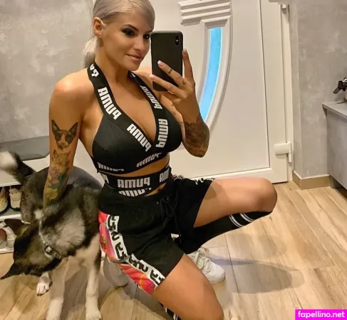 Viktoria Metzker OnlyFans Thumbnail #wGjZsnGYDw