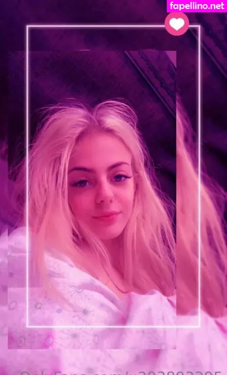 Viktoria Red OnlyFans Thumbnail #UjMsWzK39x