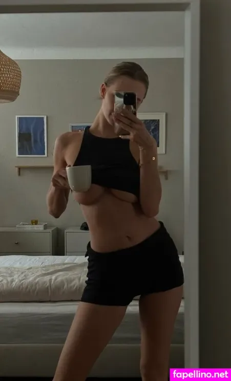 Viktoria Somebody 1 OnlyFans Thumbnail #XPz0oiW9rA
