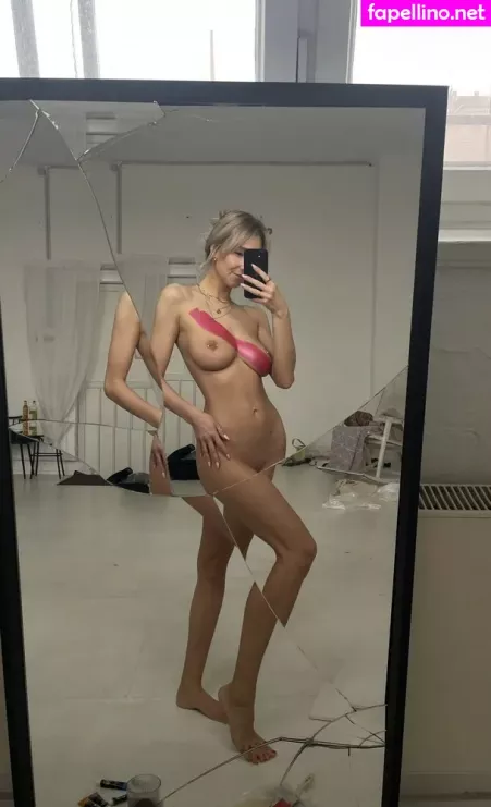 Viktoria Somebody OnlyFans Thumbnail #HcTrn5VP4j