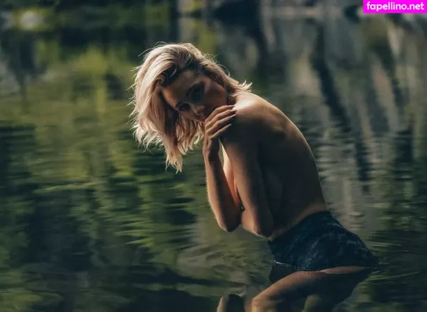 Viktoria Somebody OnlyFans Thumbnail #U7fmk7z44Z